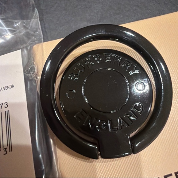 Burberry Phone ring - Picture 5 of 8